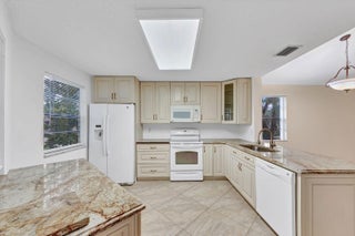 Photo of Listing #RX-11118481