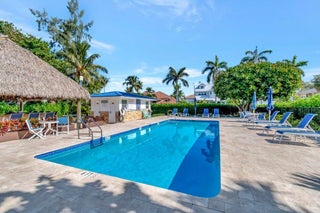 Photo of Listing #RX-11121009