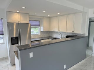 Photo of Listing #RX-11121094