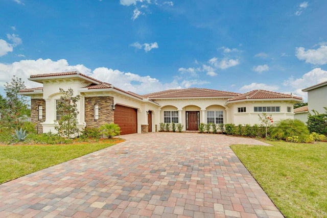 Photo of Listing #RX-11121282