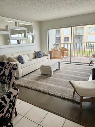 Photo of Listing #RX-11121778