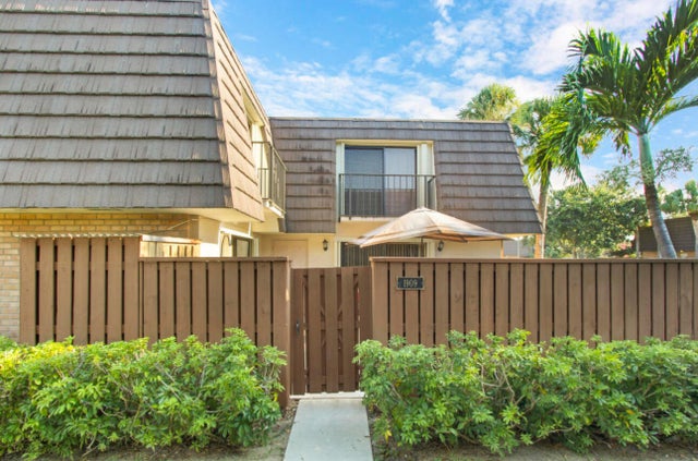 Photo of Listing #RX-11121826