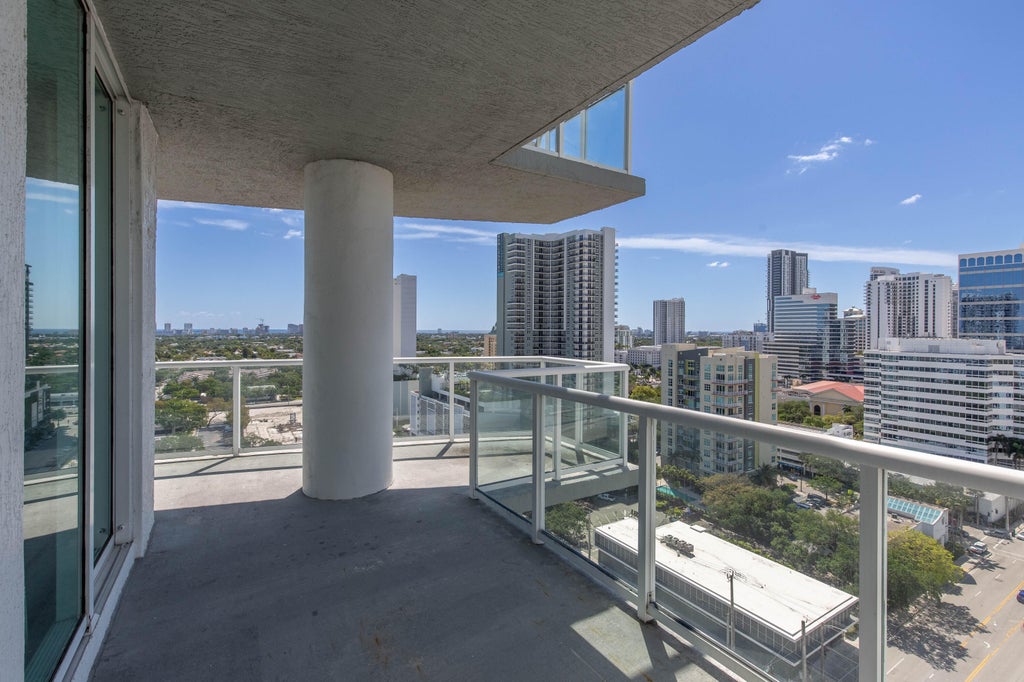 315 Ne 3rd Avenue #1706, Fort Lauderdale