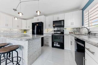Photo of Listing #RX-11123000