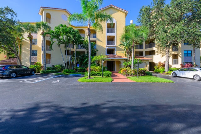Photo of Listing #RX-11123036