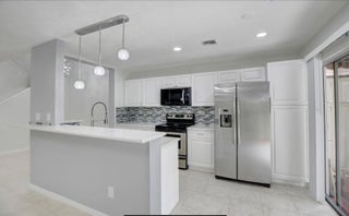 Photo of Listing #RX-11123087