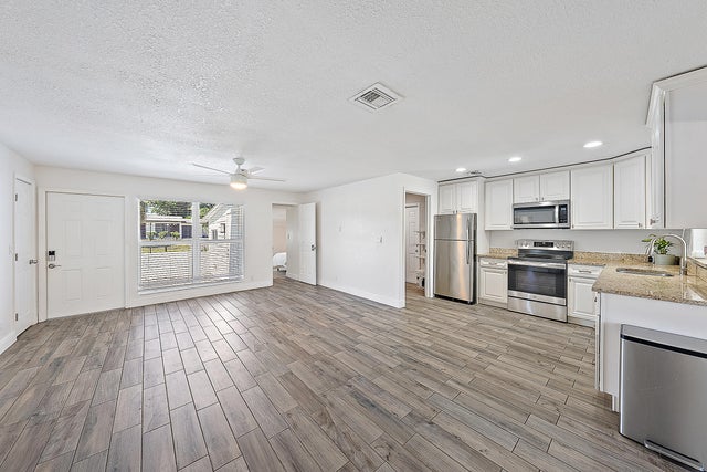 5 of 34 - 3503 Florida Boulevard, Palm Beach Gardens, FL