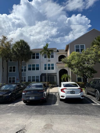 Photo of Listing #RX-11124878