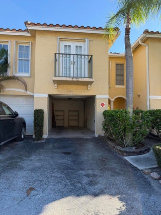 Photo of Listing #RX-11125923