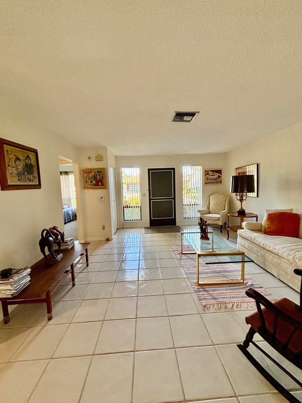 6110 Ambertree Lane, Greenacres