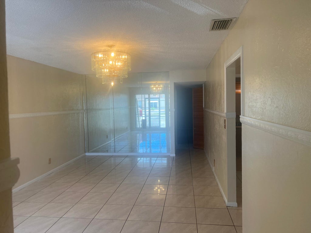 2073 E Bond Drive, Greenacres