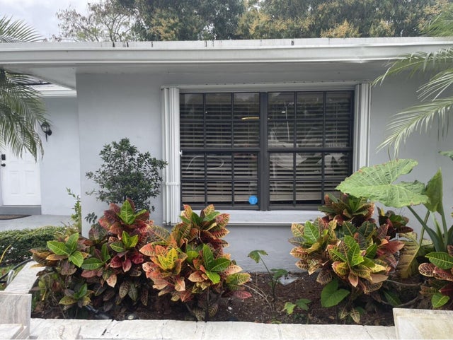 3610 Lloyd Dr, Oakland Park