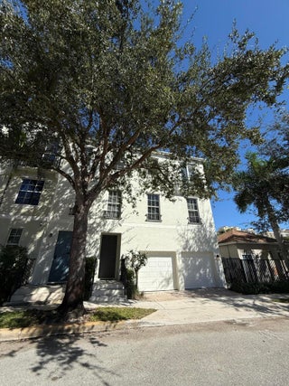 Photo of Listing #RX-11126753