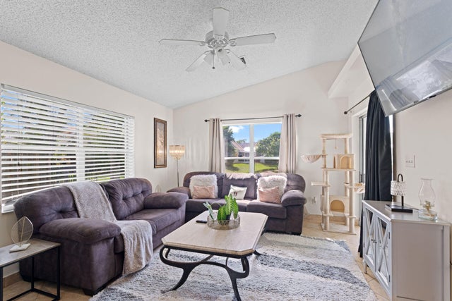 3 of 18 - 5078 Willow Pond W Road W, West Palm Beach, FL