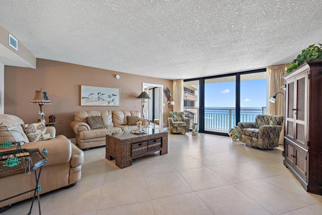 4 of 30 - 3000 N Ocean Drive #19e, Singer Island, FL