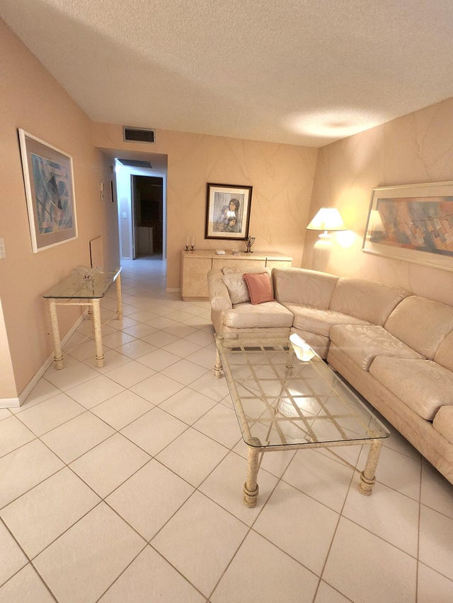 4 of 41 - 4053 Wolverton #c, Boca Raton, FL