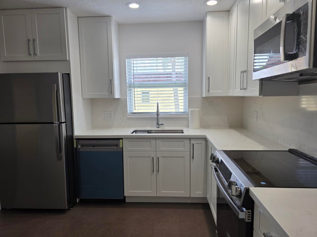 4 of 24 - 717 S Us Highway 1 #608, Jupiter, FL