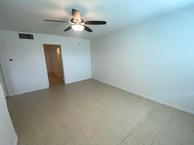 3 of 26 - 221 Se 3rd Avenue #6, Boynton Beach, FL