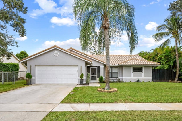 1 of 32 - 10561 Paso Fino Drive, Wellington, FL