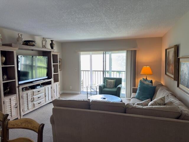 3 of 47 - 7146 Huntington Lane #403, Delray Beach, FL