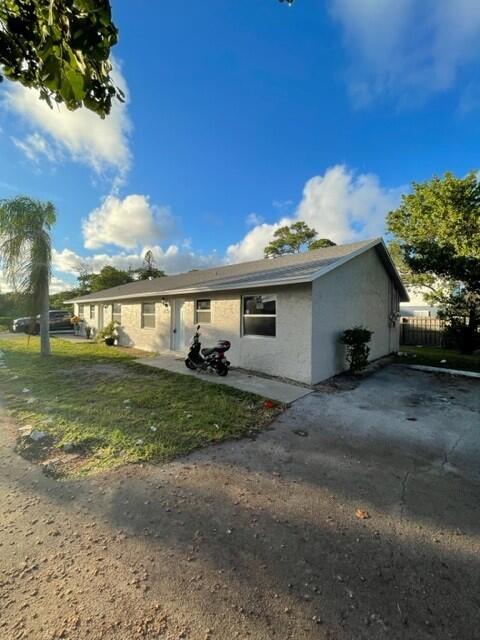 1 of 13 - 1420 Barton Road #1422w, Lake Worth Beach, FL