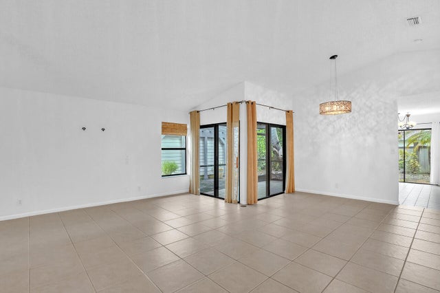 2 of 16 - 2533 Bedford Mews Dr, Wellington, FL