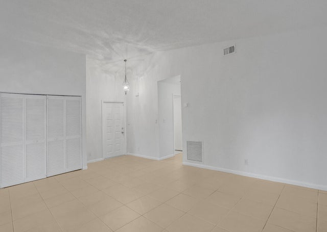 4 of 16 - 2533 Bedford Mews Dr, Wellington, FL