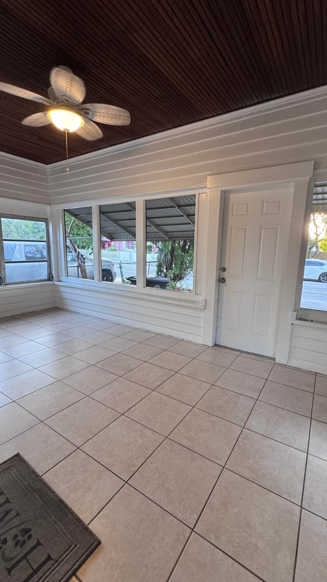 4 of 23 - 114 S J Street #1, Lake Worth Beach, FL