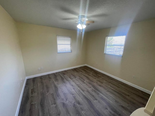 4 of 11 - 1873 Sw Morelia Lane, Port Saint Lucie, FL