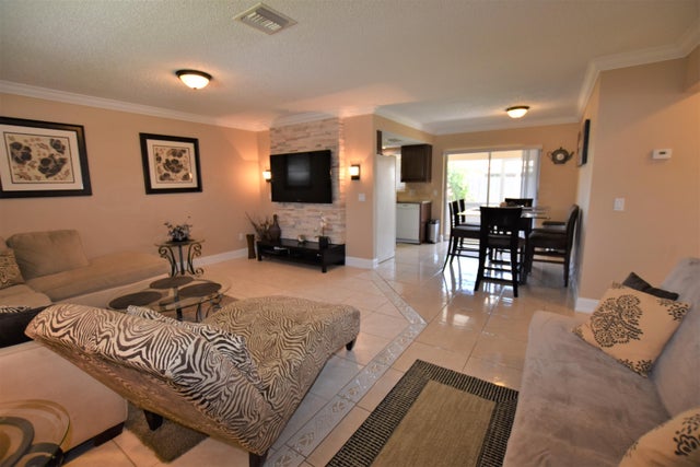 1 of 23 - 5064 Michigan Avenue #6b, West Palm Beach, FL