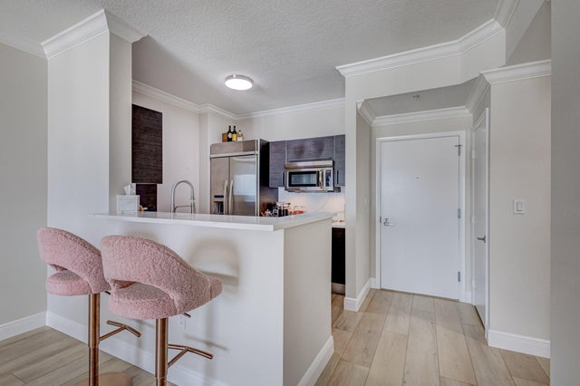 2 of 49 - 550 Okeechobee Boulevard #1218, West Palm Beach, FL