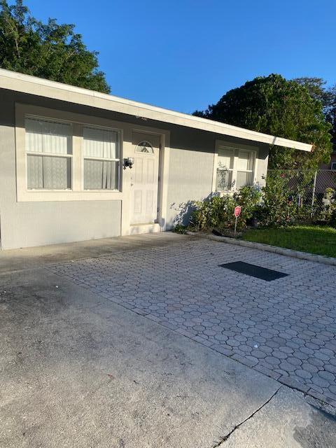 4 of 10 - 312 N 27th Street, Fort Pierce, FL