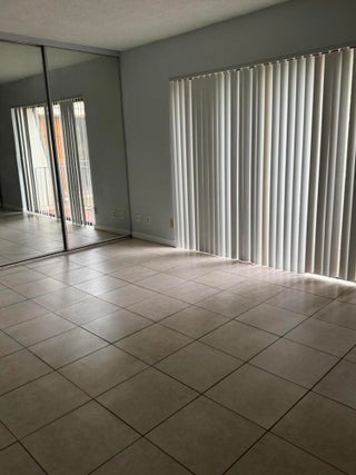 Photo of Listing #RX-11130424