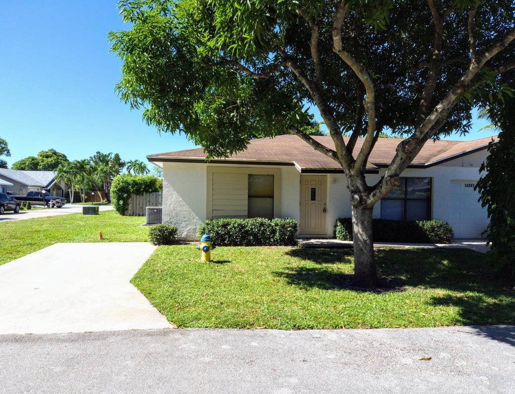14587 Wood Pine Drive, Delray Beach