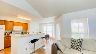 Photo of Listing #RX-11131030
