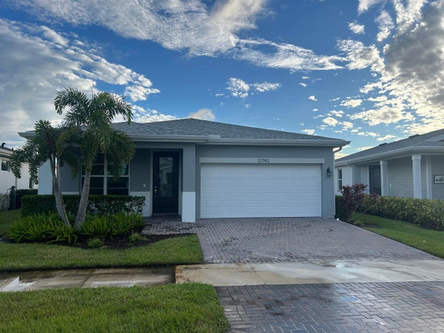 Photo of Listing #RX-11131145