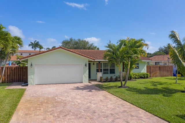 3798 Nw 2nd Ct, Boca Raton