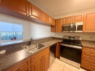 Photo of Listing #RX-11132913