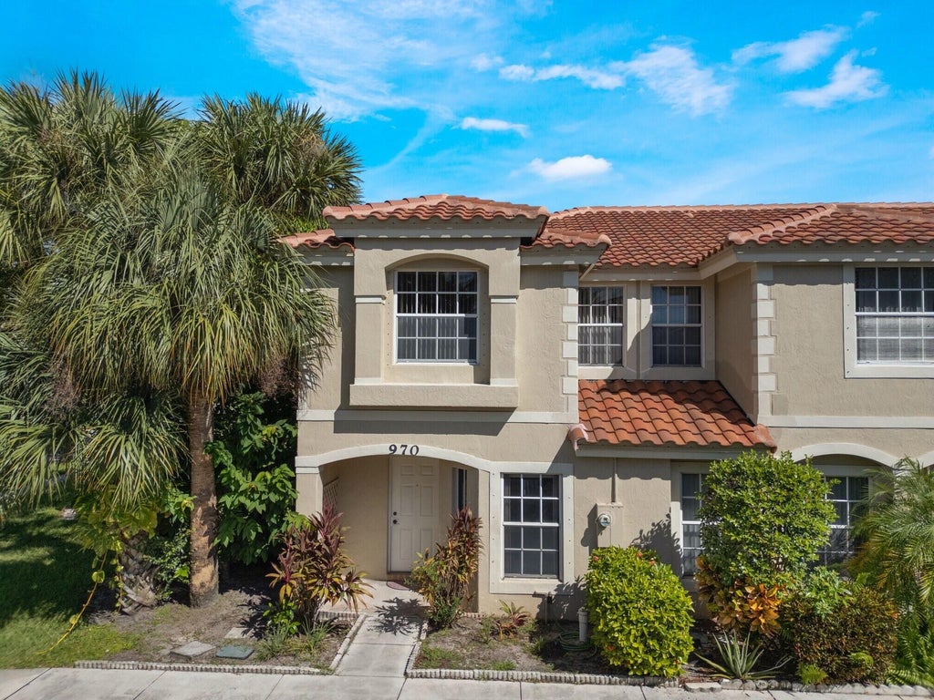 970 Summit Lake Drive, West Palm Beach