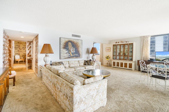 5 of 39 - 5380 N Ocean Drive #11f, Singer Island, FL