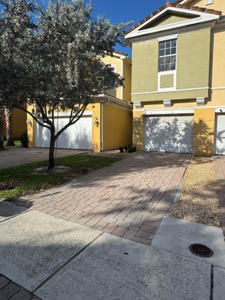 Photo of Listing #RX-11134172