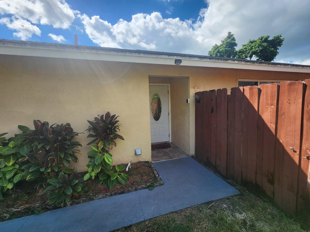 1455 Longarzo Place, West Palm Beach