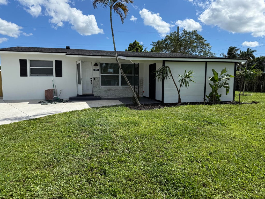 958 Montego Drive, West Palm Beach