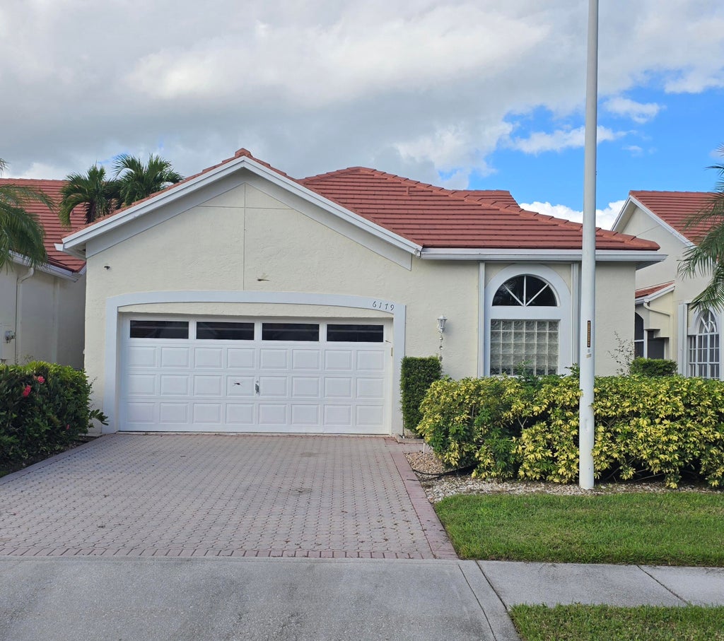 6179 Bear Creek Ct, Lake Worth