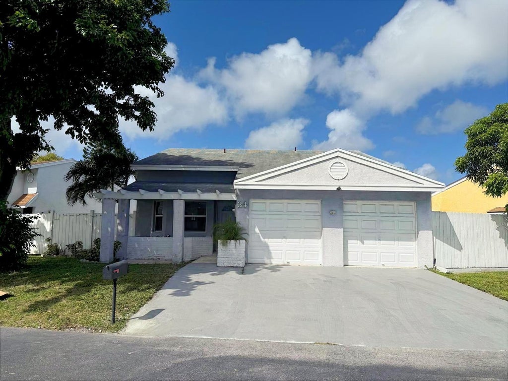 34 Paxford Lane, Boynton Beach