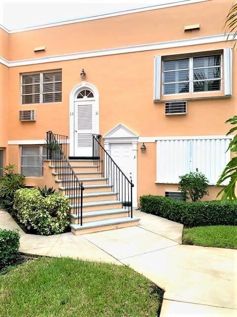 101 S Golfview Road #11, Lake Worth Beach