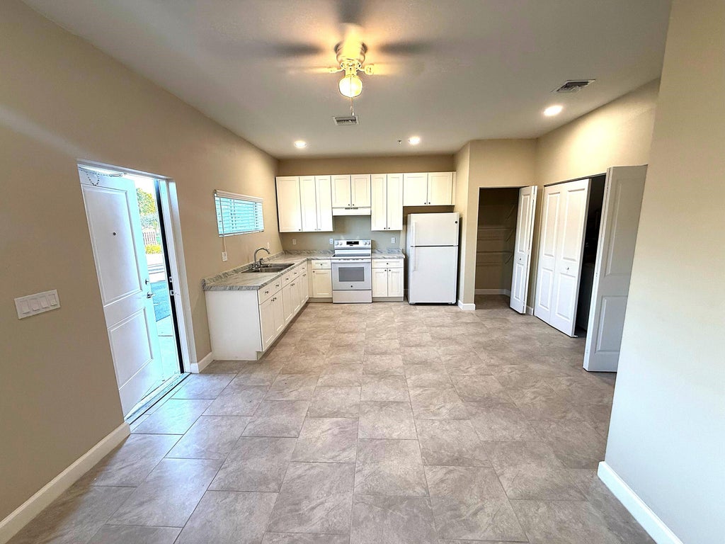 4951 Serafica Dr, Lake Worth