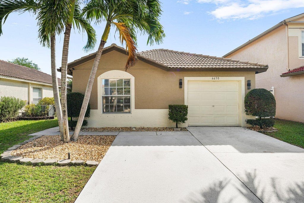 6630 Spring Garden Run, Lake Worth