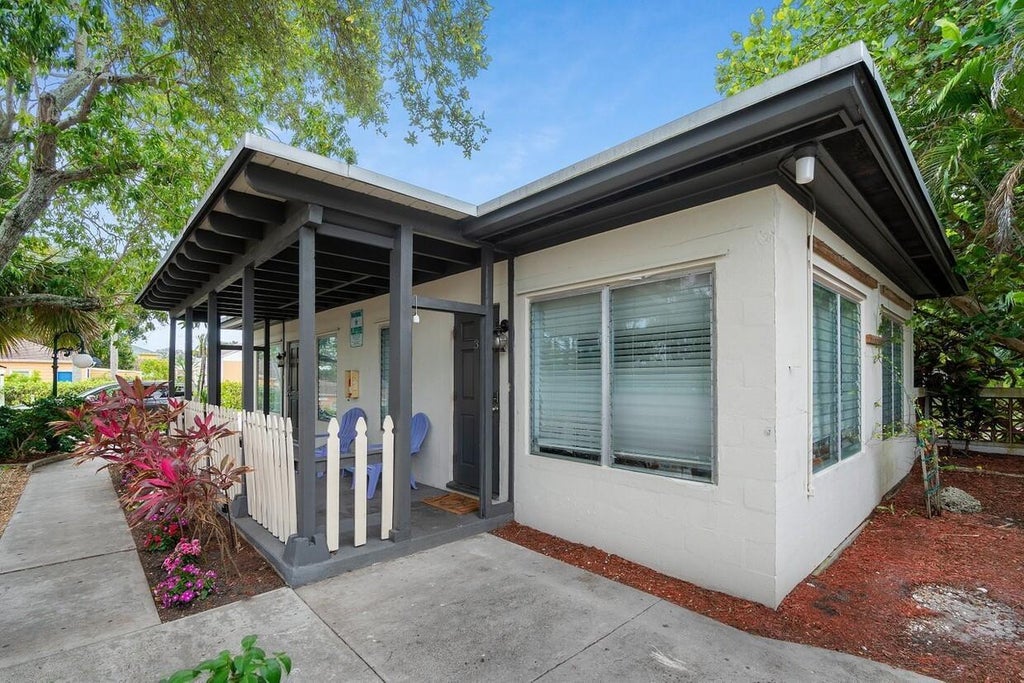 131 S Federal Highway #4, Lake Worth Beach