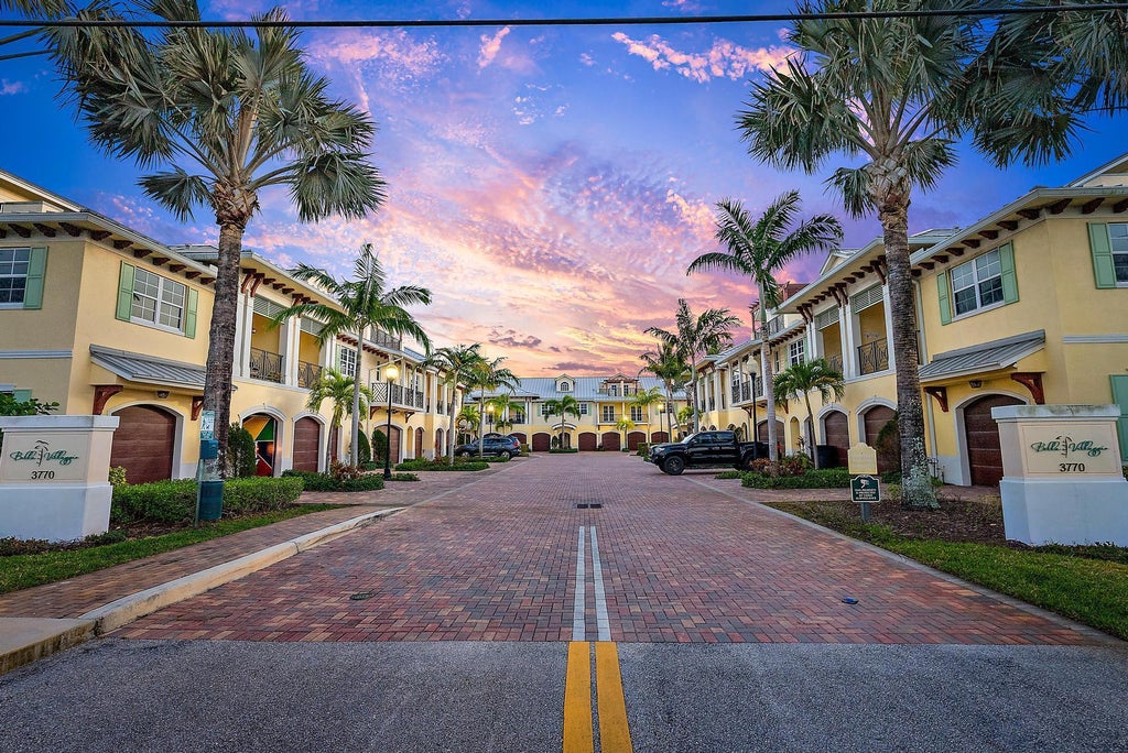 3770 County Line Road #c4, Tequesta